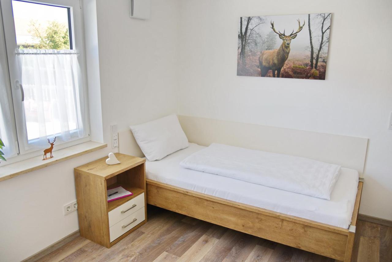 מלון Demling Boardinghouse Jungwirth-Wohnzeit מראה חיצוני תמונה